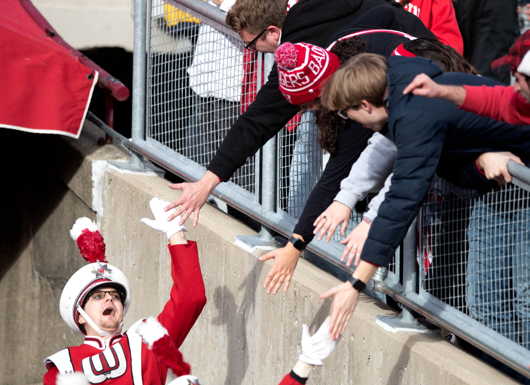 112122-owh-spo-nebraskawisconsin-em19.jpg